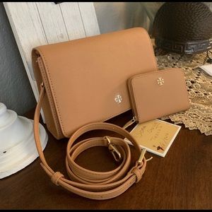 New Tory Burch set 🥰 bag and wallet